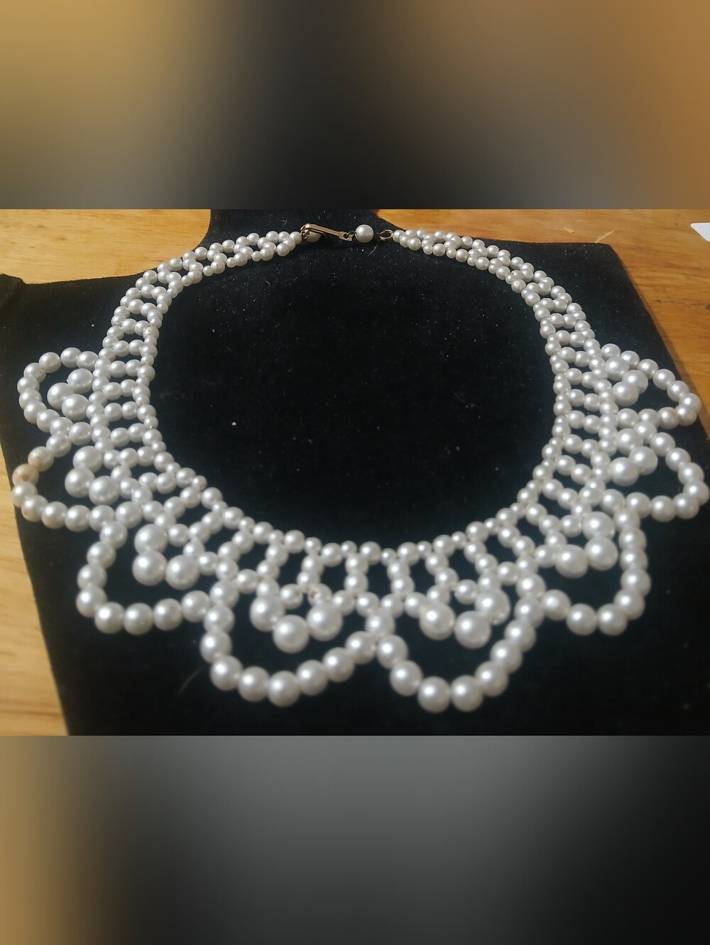 Vintage Faux Pearl Scalloped Collar Necklace